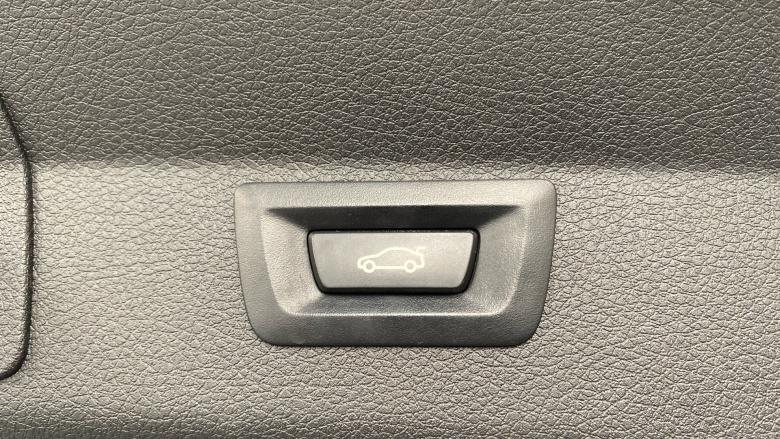 BMW 2 Series 218i Luxury 5dr Step Auto Petrol Estate